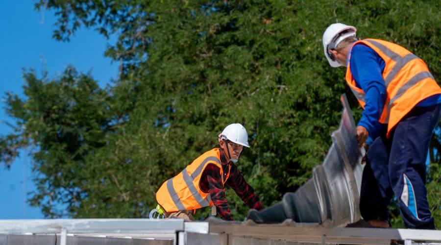 Professional Flat Roofing Installation in Williams, OR